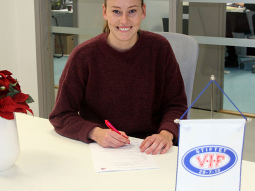 Norwegian International Stine Reinås signs with Vålerenga IF