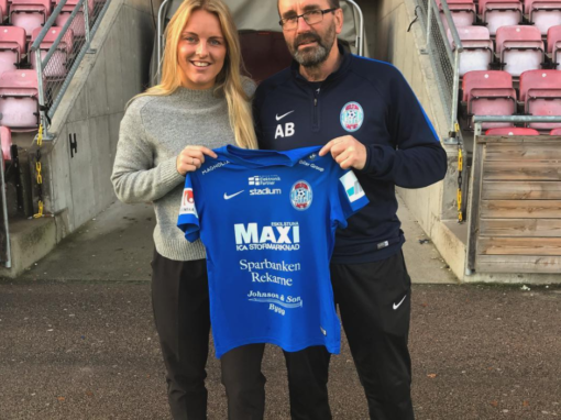 Mimmi Larsson extends her contract with Eskilstuna United