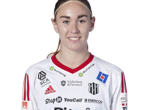 Moa Öhman signs a new deal with Piteå IF